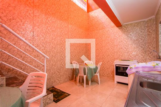 Área de serviço de casa à venda com 3 quartos, 204m² em Vila Pires, Santo André