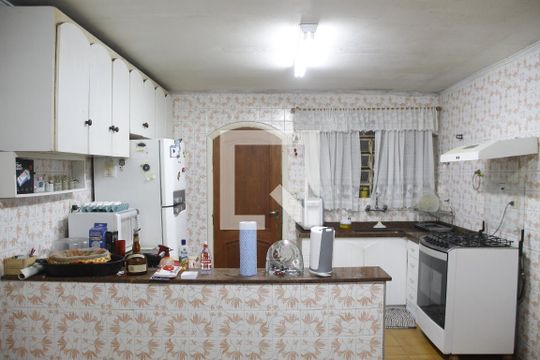Cozinha de casa à venda com 3 quartos, 304m² em Santa Maria, Santo André