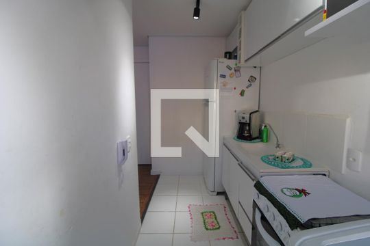 Cozinha de apartamento à venda com 2 quartos, 44m² em Usina Piratininga, São Paulo