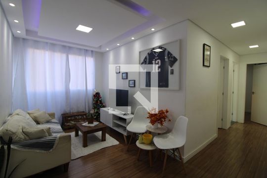 Sala de apartamento à venda com 2 quartos, 44m² em Usina Piratininga, São Paulo