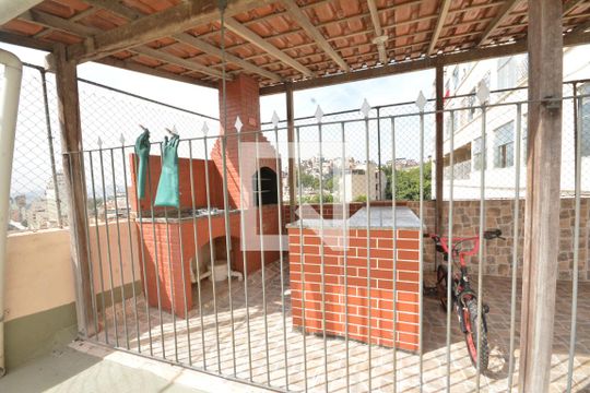 Salão de Festa com churrasqueira de kitnet/studio para alugar com 1 quarto, 20m² em Santa Teresa, Rio de Janeiro