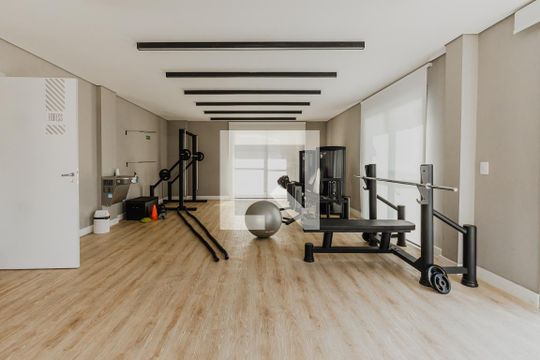 Academia de kitnet/studio para alugar com 1 quarto, 25m² em Pinheiros, São Paulo