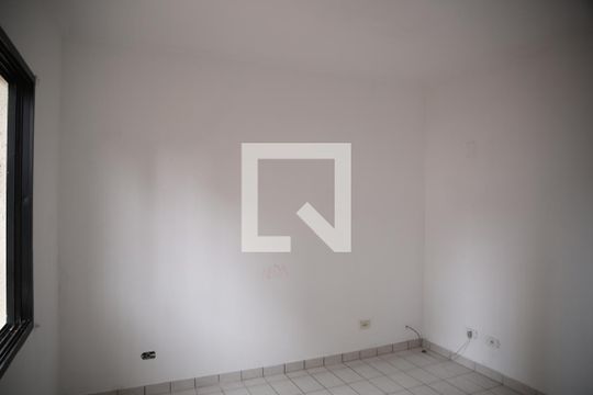 Quarto 2 suite de casa para alugar com 2 quartos, 116m² em Guilhermina, Praia Grande