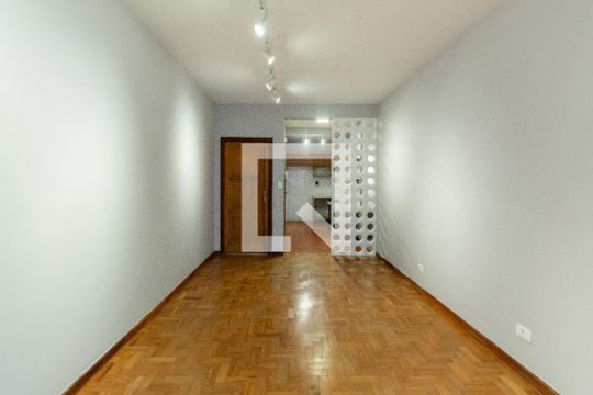 Sala de apartamento para alugar com 3 quartos, 86m² em Pinheiros, São Paulo