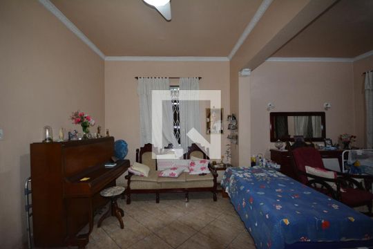 Sala de apartamento à venda com 4 quartos, 200m² em Brás de Pina, Rio de Janeiro