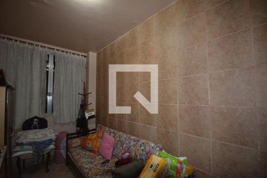 Quarto 1 de apartamento à venda com 4 quartos, 200m² em Brás de Pina, Rio de Janeiro