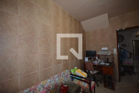 Quarto 1 de apartamento à venda com 4 quartos, 200m² em Brás de Pina, Rio de Janeiro