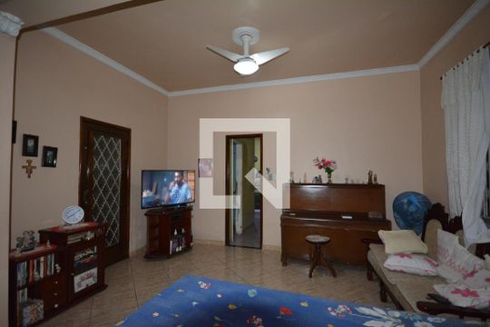 Sala de apartamento à venda com 4 quartos, 200m² em Brás de Pina, Rio de Janeiro