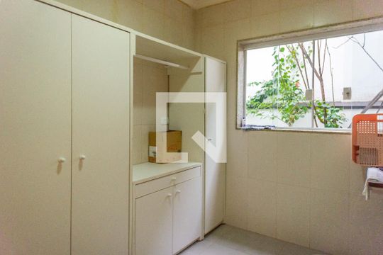 Área de Serviço de casa para alugar com 5 quartos, 450m² em Penha de França, São Paulo