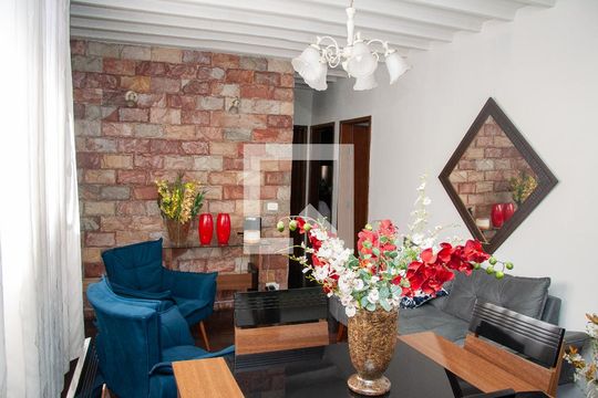 Apartamento para alugar com 3 quartos, 85m² em Jardim Riacho das Pedras, Contagem
