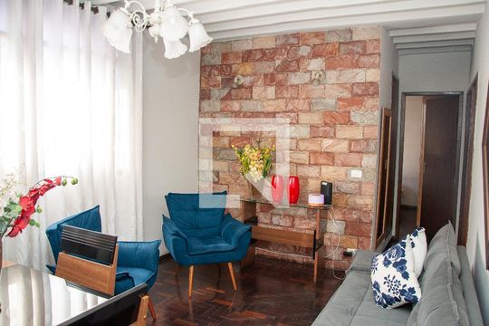 Sala de apartamento para alugar com 3 quartos, 85m² em Jardim Riacho das Pedras, Contagem