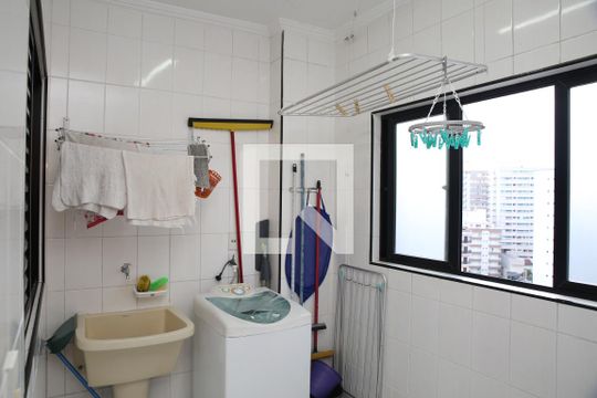 Área de Serviço de apartamento para alugar com 3 quartos, 170m² em Vila Caiçara, Praia Grande