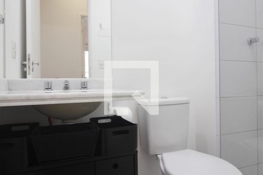 Banheiro de apartamento para alugar com 2 quartos, 50m² em Vila Andrade, São Paulo