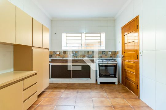 Cozinha de casa à venda com 3 quartos, 150m² em Jardim Cidalia, São Paulo