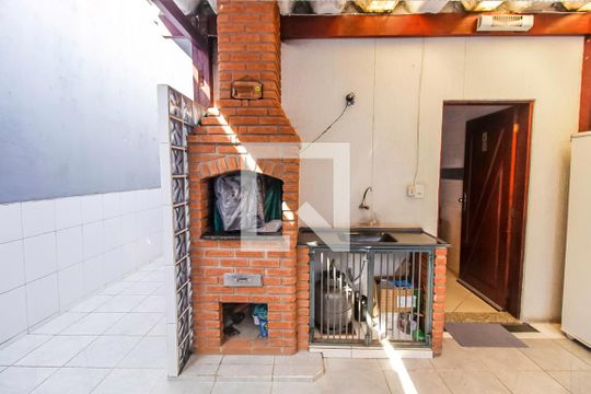 Churrasqueira de casa à venda com 3 quartos, 200m² em Vila Nova, São Paulo