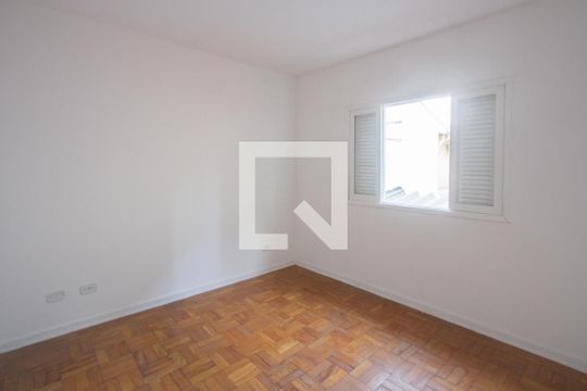 Suíte de casa à venda com 3 quartos, 245m² em Vila Sao Francisco (zona Sul), São Paulo