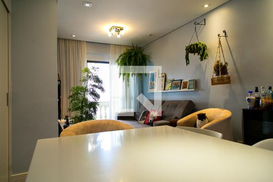 Sala de apartamento à venda com 3 quartos, 80m² em Chácara Inglesa, São Paulo