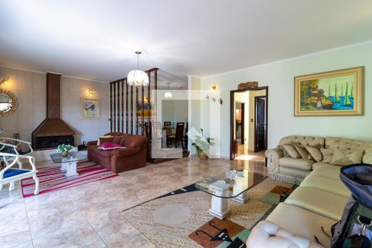 Casa à venda com 3 quartos, 400m² em Jardim do Colégio (zona Norte), São Paulo