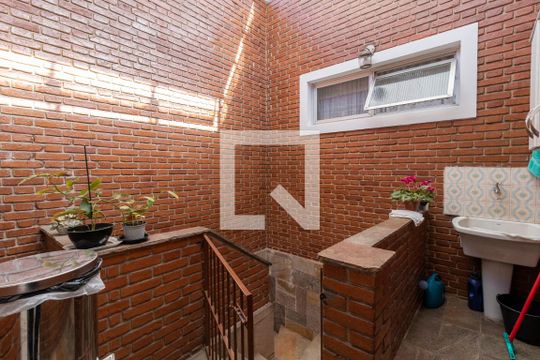Área de Serviço de casa à venda com 3 quartos, 400m² em Jardim do Colégio (zona Norte), São Paulo