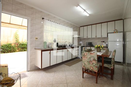 Cozinha de casa à venda com 3 quartos, 270m² em Vila Primavera, São Paulo