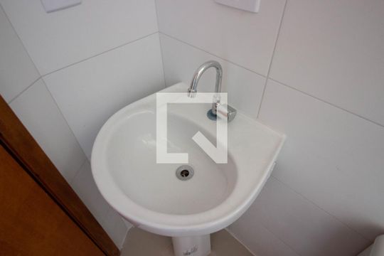 Pia de apartamento à venda com 2 quartos, 55m² em Cidade Líder, São Paulo