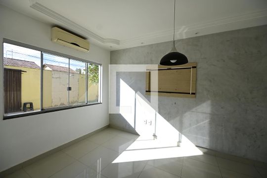 Casa para alugar com 3 quartos, 182m² em Cidade Satélite São Luiz, Aparecida de Goiânia