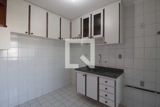 Cozinha de apartamento para alugar com 3 quartos, 124m² em Vila Leão, Sorocaba