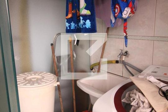 Área de Serviço de casa à venda com 4 quartos, 250m² em Parque Peruche, São Paulo