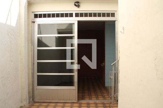 Área comum de casa à venda com 3 quartos, 270m² em Jardim São Sebastião, São Paulo