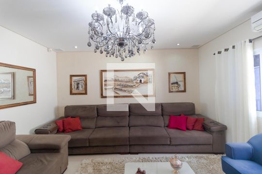 Sala de TV de casa à venda com 3 quartos, 387m² em Jardim Eulina, Campinas