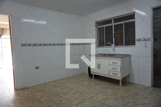 Cozinha de casa para alugar com 3 quartos, 120m² em Jardim Vista Alegre, Embu das Artes