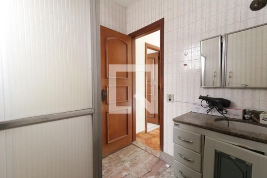 Banheiro Social de casa à venda com 5 quartos, 450m² em Méier, Rio de Janeiro