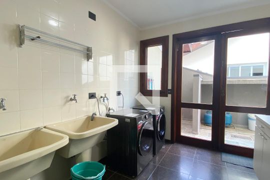 Área de Serviço de casa de condomínio à venda com 4 quartos, 500m² em Alphaville Residencial Dois, Barueri