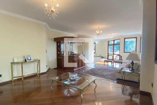 Casa de Condomínio à venda com 4 quartos, 500m² em Alphaville Residencial Dois, Barueri