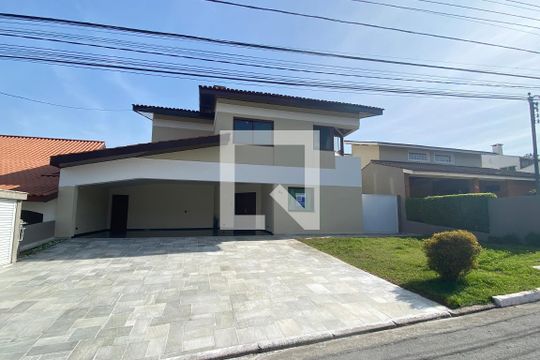 Fachada de casa de condomínio à venda com 4 quartos, 500m² em Alphaville Residencial Dois, Barueri