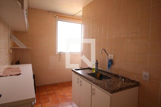 Cozinha de apartamento para alugar com 2 quartos, 45m² em Casa Verde, São Paulo