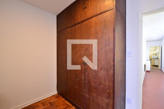 Quarto de Serviço de apartamento à venda com 3 quartos, 150m² em Vila Clementino, São Paulo