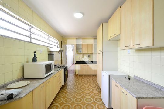 Cozinha de apartamento à venda com 3 quartos, 150m² em Vila Clementino, São Paulo