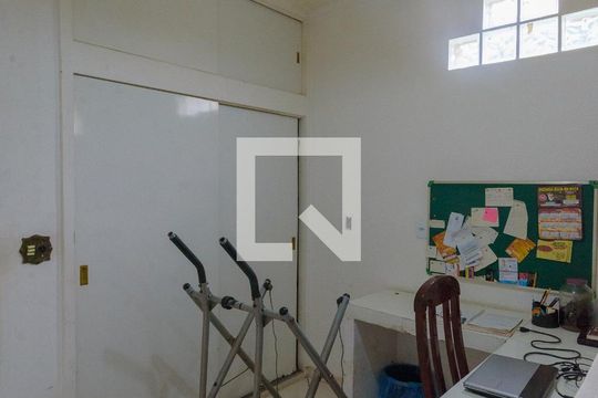 Escritório de casa à venda com 3 quartos, 600m² em Jardim Alvorada, Campinas