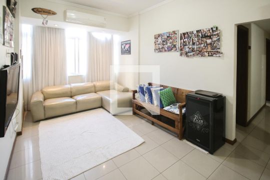 Sala de apartamento à venda com 3 quartos, 90m² em Leblon, Rio de Janeiro