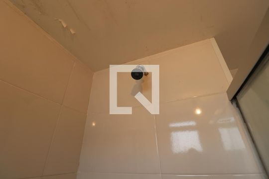 Banheiro da Suíte de apartamento à venda com 3 quartos, 59m² em Jardim Gracinda, Guarulhos
