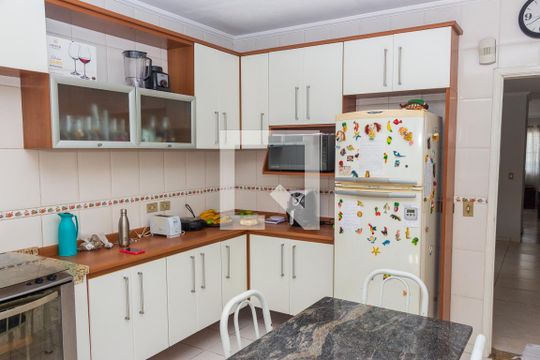 Cozinha de casa à venda com 3 quartos, 125m² em Interlagos, São Paulo