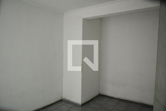Apartamento para alugar com 1 quarto, 35m² em Jardim Santa Tereza, Embu das Artes
