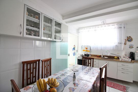 Cozinha de casa à venda com 4 quartos, 413m² em Demarchi, São Bernardo do Campo