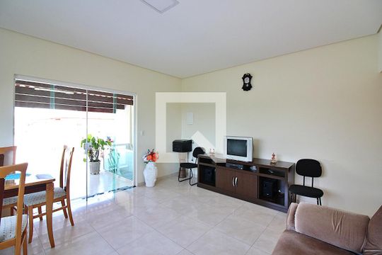 Sala de Estar  de casa à venda com 4 quartos, 413m² em Demarchi, São Bernardo do Campo
