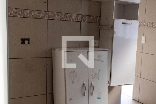 Cozinha de casa para alugar com 2 quartos, 70m² em Jardim Enseada, Guarujá