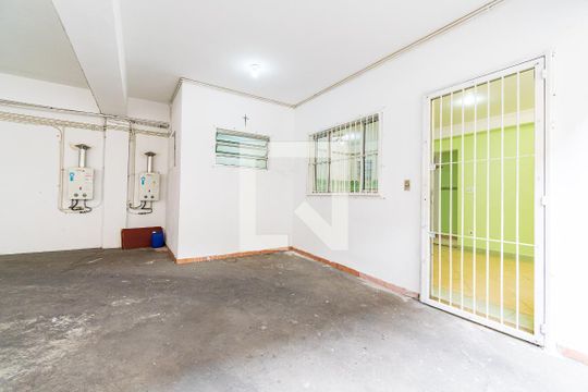 Garagem de casa para alugar com 1 quarto, 45m² em Vila Santa Catarina, São Paulo