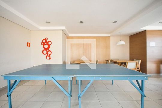 Área comum de apartamento para alugar com 2 quartos, 74m² em Vila Suzana, São Paulo