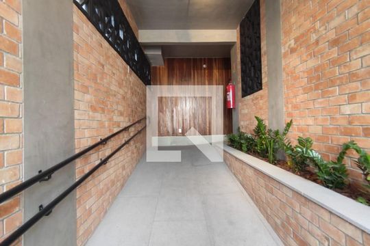 hall de apartamento para alugar com 1 quarto, 31m² em Jardim São Paulo, São Paulo