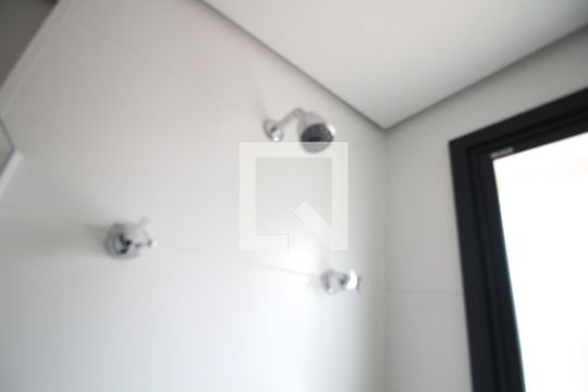 banheiro de apartamento para alugar com 1 quarto, 31m² em Jardim São Paulo, São Paulo